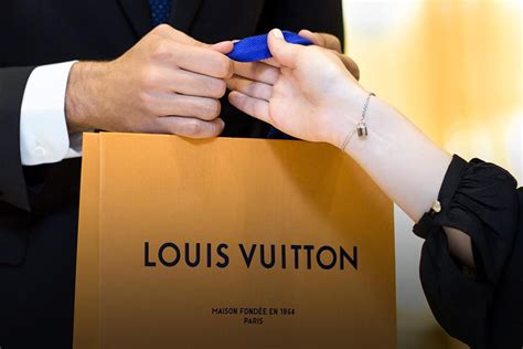 louis vuitton human resources.